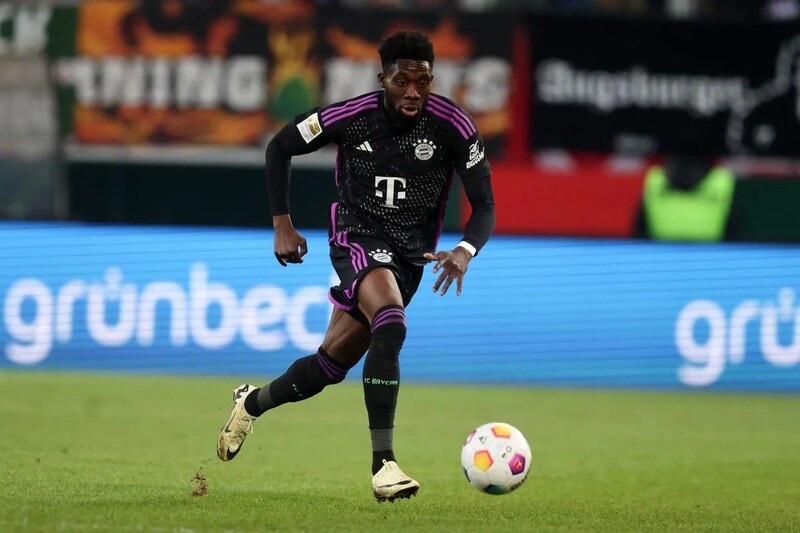 Alphonso Davies top 4 cầu thủ chạy nhanh nhất thế giới - 36,51 km/h - Cakhiatv